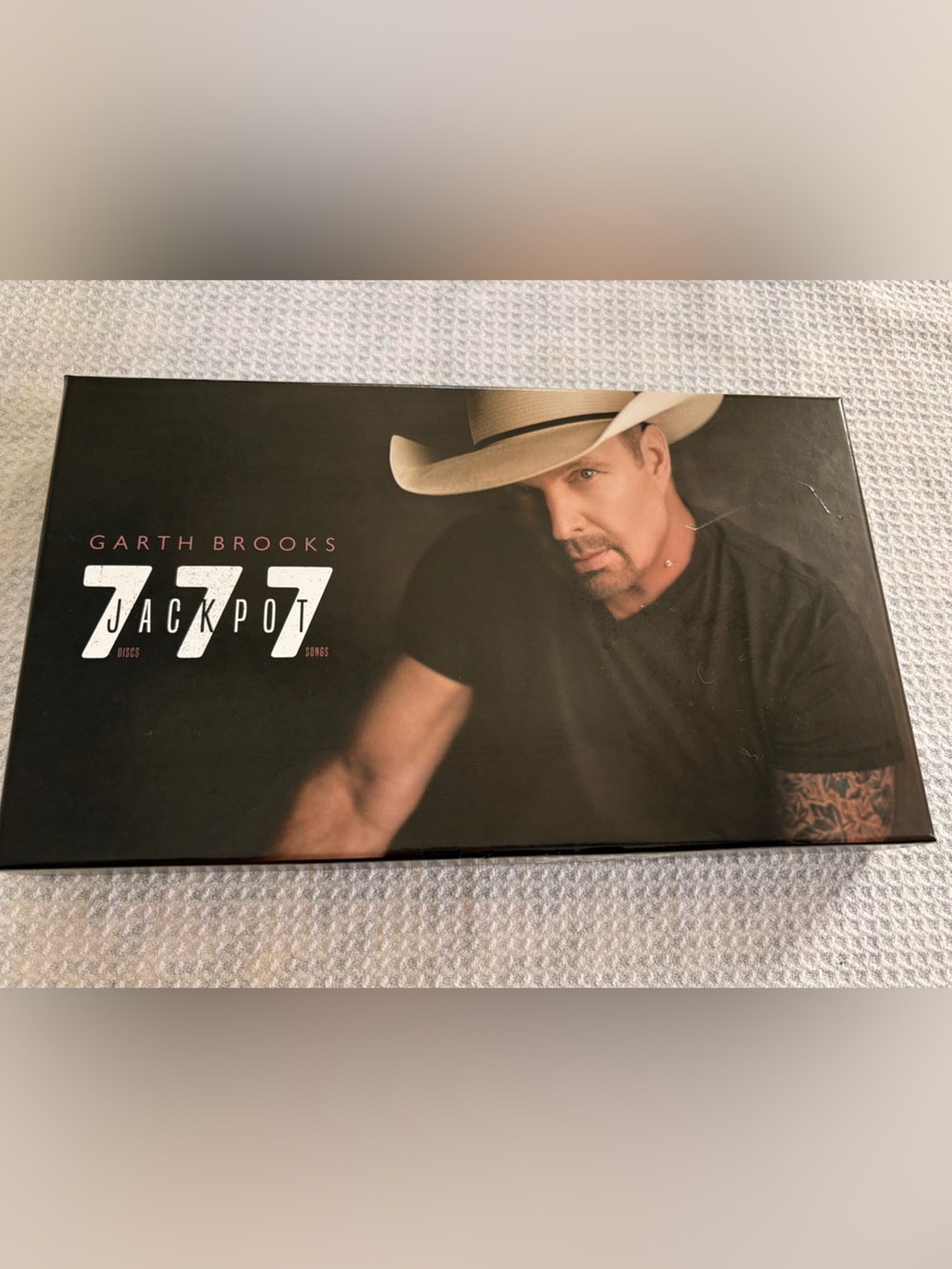 Garth Brooks 777 Jackpot 7-disc CD box set featuring 77 songs